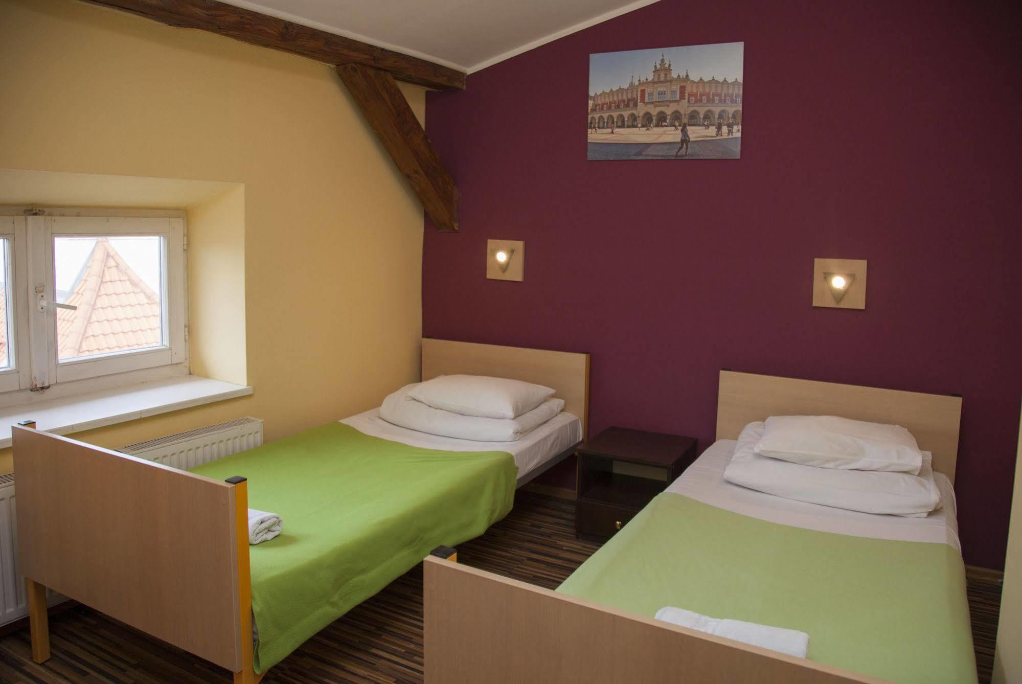 City Hostel Краков Экстерьер фото